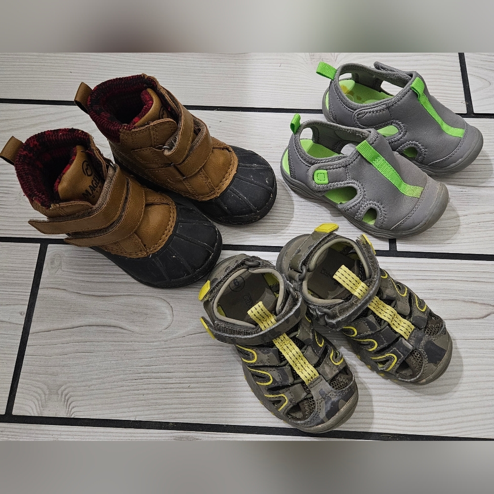 toddler size 6 boot and sandal bundle